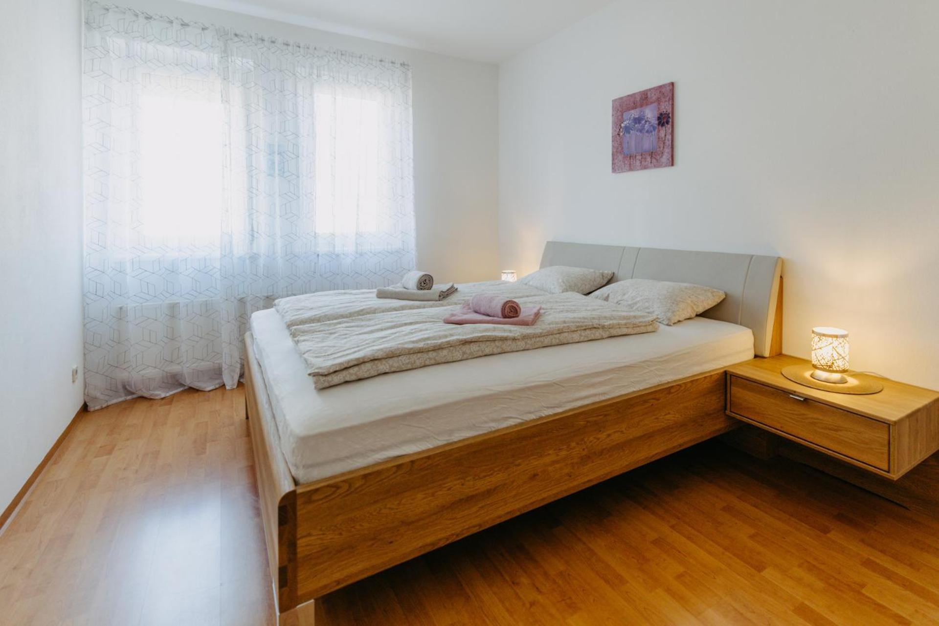 Grosse Ferienwohnung Burgenland Eisenstadt Buitenkant foto